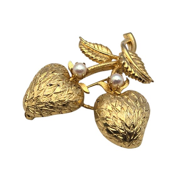 Vintage Gold-Tone Brooks Strawberry Brooch With Pearl Accents