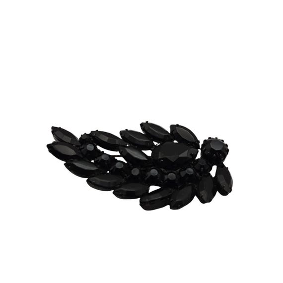 Vintage Weiss Black Rhinestone Leaf Brooch
