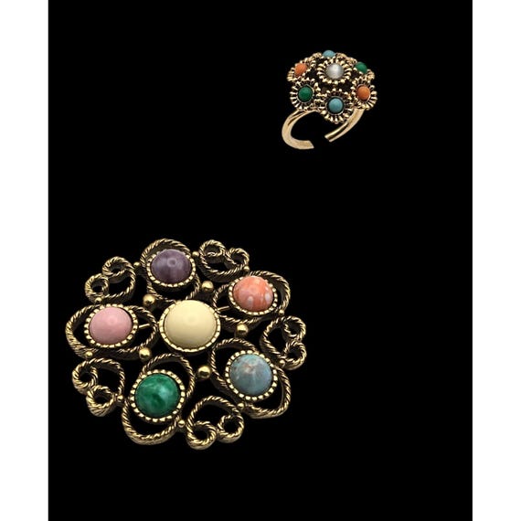 Vintage Sarah Coventry Brooch & Ring Set With Multicolored Stones Gold Tone Adjustable Ring Retro Costume Jewelry