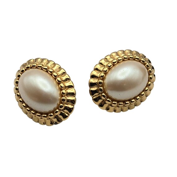 Vtg Monet Faux Pearl Cabochon Clip-On Earrings Gold Tone 1 " GIFT