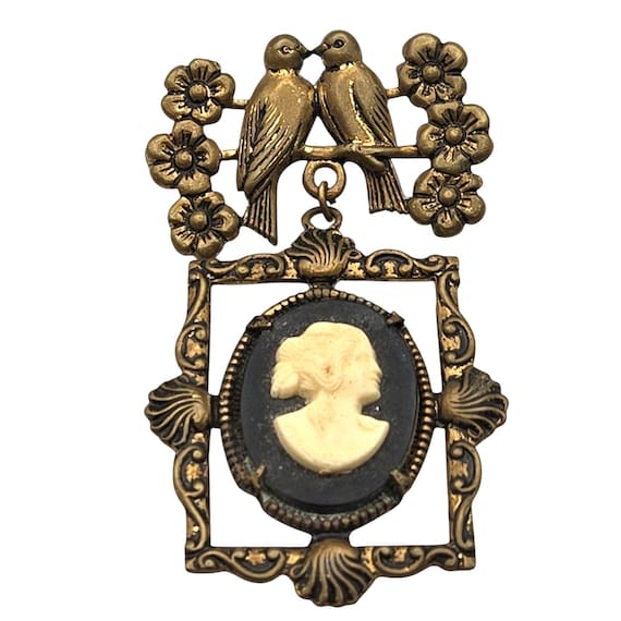 Vtg Victorian Cameo Mourning Pin/Brooch Brass Kissing Birds & Floral Design 1 1/8" x 2 1/8" Dangle Frame Early 1900s Plate Loss