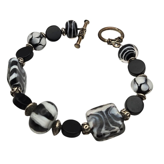Vintage Art Glass Beaded Bracelet With Toggle Clasp & Black/White Swirl Design 8 "
