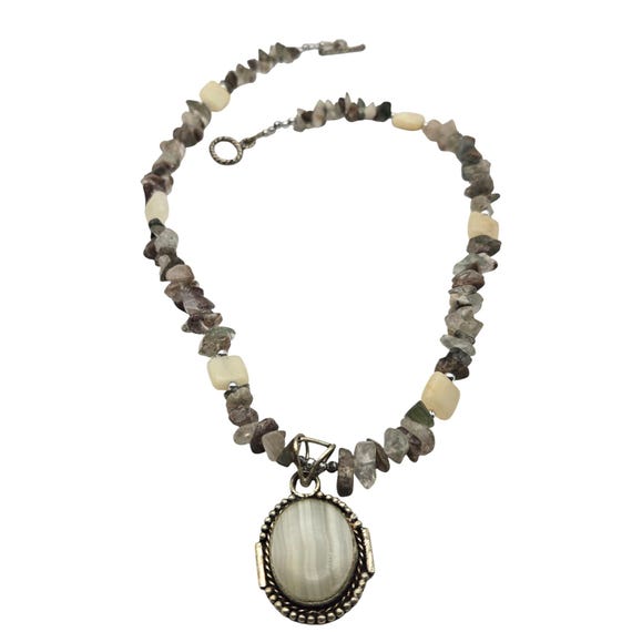 Vintage Silver Toned Gemstone Pendant Necklace With Chunky Beaded Chain & Oval Stone Centerpiece 18 " w/ 1 " Pendant