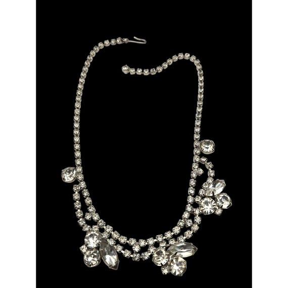 Vtg Art Deco Rhinestone Choker Necklace 15" Length With 5.5" X 0.75" Center Fan Design