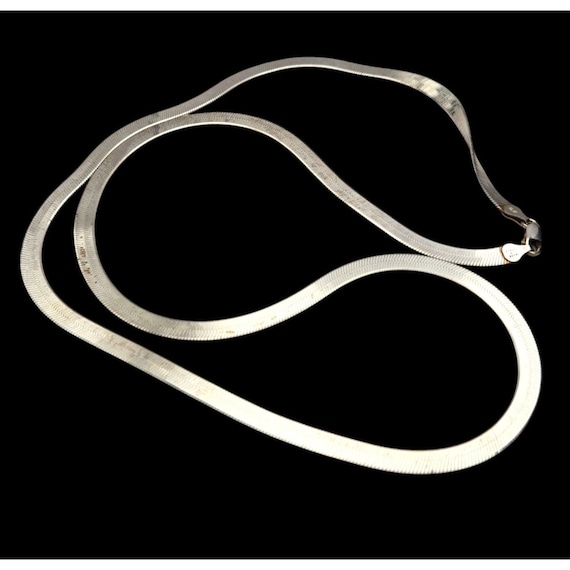 Vtg. Sterling Silver Shimmer Herringbone Chain Necklace 30" Long Lobster Clasp Elegant Design
