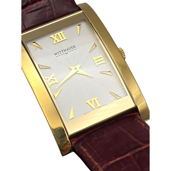 Vtg Wittnauer Gold Tone Swiss Watch W/ Roman Numerals & Leather Band 9" Stainless Steel Sapphire Crystal