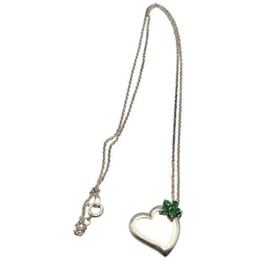 Vtg Sterling Silver Heart Pendant Necklace W/ Green Glass Floral Accent & Slimline Chain 10 1/4" Drop 5/8" Pendant