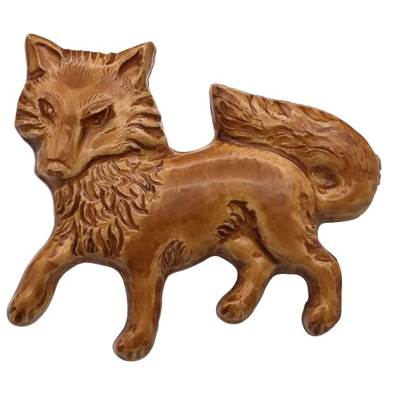 Vtg Carved Resin Fox Brooch Pin Made In Italy 1 3/4" X 1 1/2"