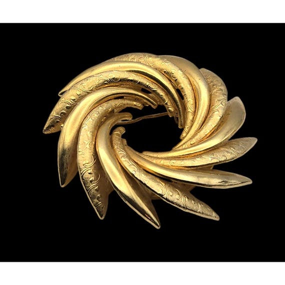 Vintage Gold Tone Swirl Brooch Pin Modern Mid Century Brooch