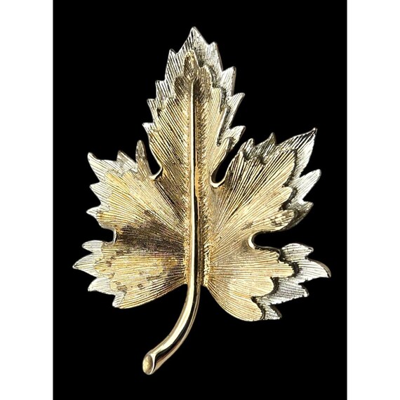 Vintage Sarah Coventry Two Tone Leaf Brooch Pin Gold & Silver 2 3/4 " x 2 "