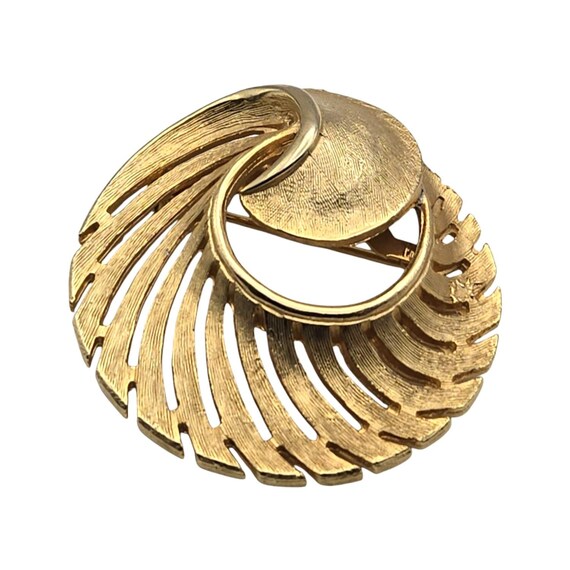 Vtg. Monet MCM Reticulated Circle Brooch 1 3/4 "