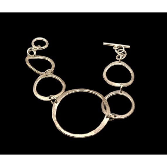 Handcrafted Silver Circle Link Bracelet With Toggle Clasp