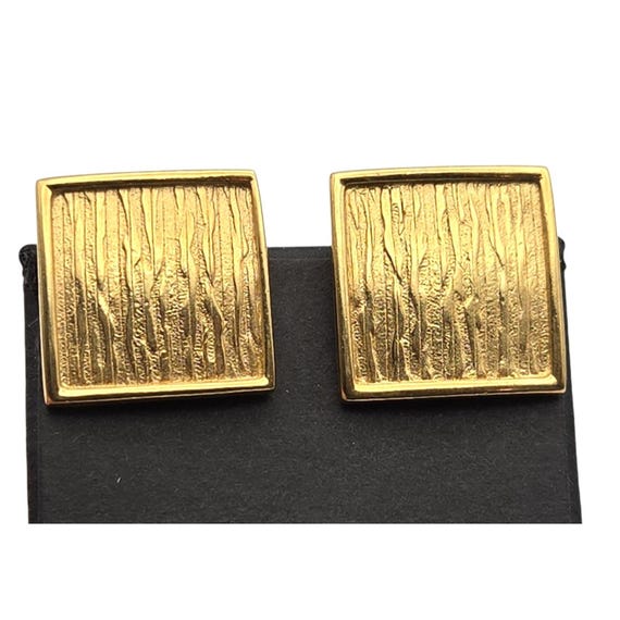 Vintage Monet Gold-Tone Textured Square Clip-On Earrings 3/4 "