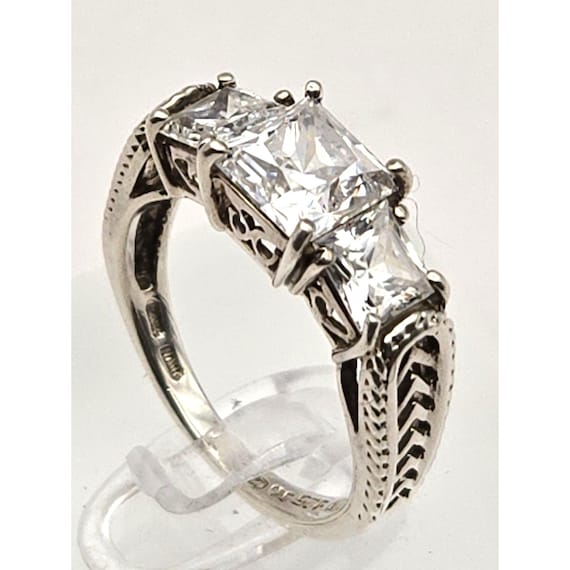 Vtg Sterling Silver Filigree Band Ring Brilliant Cut CZ Stones Size 8 Elegant Sparkle Design