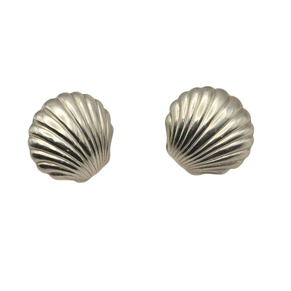 Sterling Silver Seashell Stud Pierced Earrings 3/4 Inch