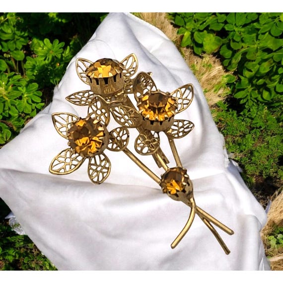 Vintage Gold-Tone Floral Brooch With Amber Rhinestones