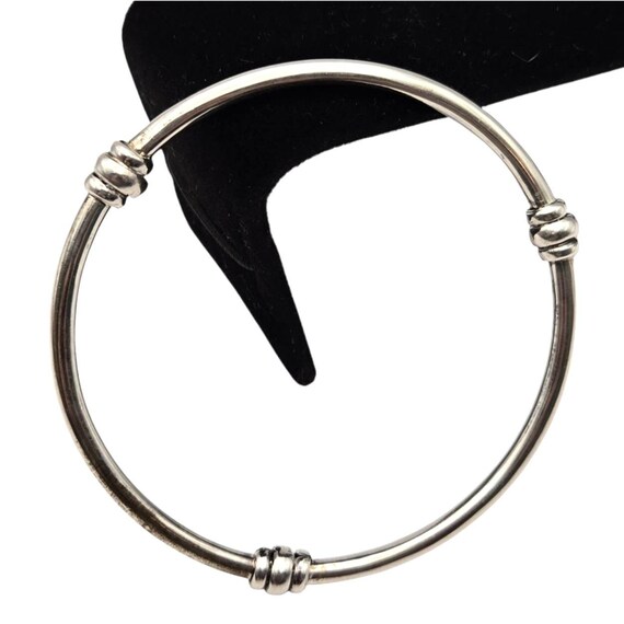 Vtg Sterling Silver Tubular Bangle Bracelet With Ornate Knot Design Accents