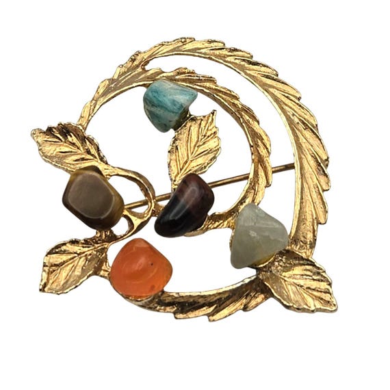 Vintage Gold Plated Gemstone Wreath Brooch Pin With Colorful Stones & Leaf Design 1 1/2 " x 1 5/8 "