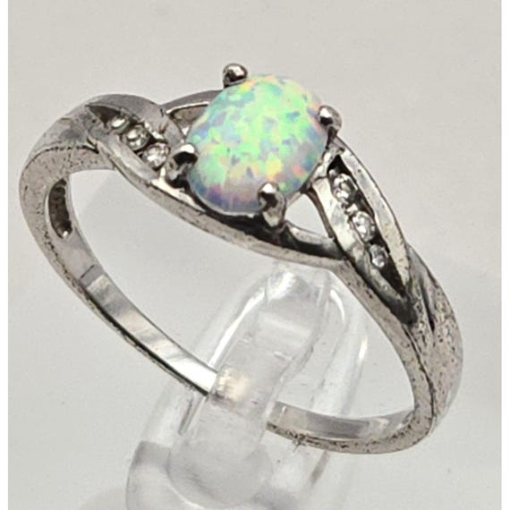 Vtg Sterling Silver Opal Ring With Diamond Accent Stones Intricate Band Design Size 11 Classic & Elegant Style