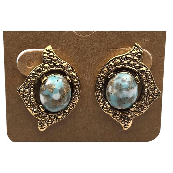 Vtg Sarah Coventry Remembrance Faux Turquoise Earrings Gold Tone Clip-On 1 1/8 " x 3/4 "
