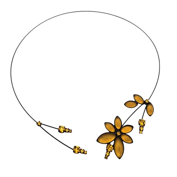 Yellow Flower Pendant Wire Necklace With Rhinestone Accents 6 " X 6 "