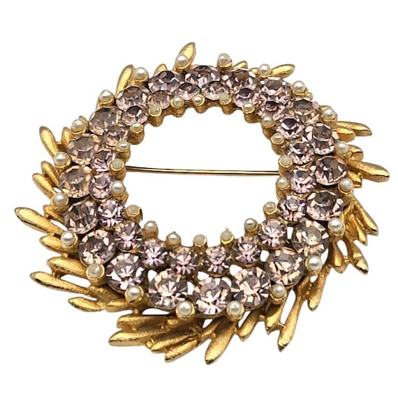 Vintage 1960s BSK Lavender Rhinestone & Faux Pearl Wreath Brooch