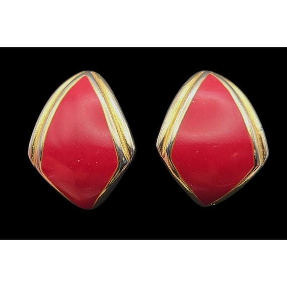 Vtg Monet Red Enamel & Gold-Tone Geometric Stud Earrings 1 " x 5/8 "