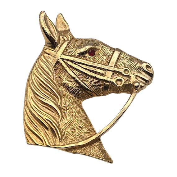 Vintage 3D Horse Head Brooch Pin Gold Tone Rhinestone Eye Bridle Equestrian Jewelry 1 5/8" X 1 1/2"
