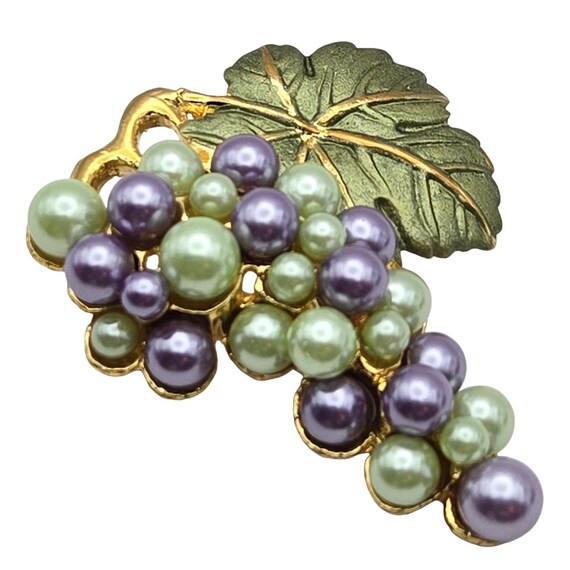 Vintage Grape Cluster Brooch Pin With Green & Purple Pearls And Gold-Tone Leaf