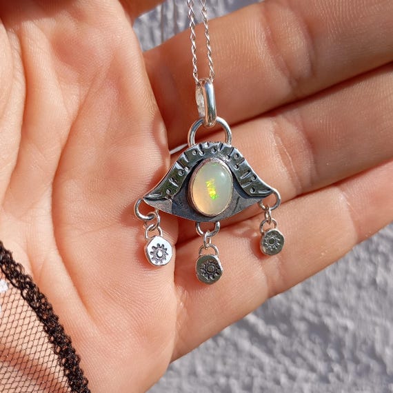 Pendentif En Argent 925 Avec Opale De Feu éthiopienne Naturelle - 18,45 Carats, Forme Goutte