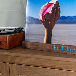 Customizable Wood Vinyl Record Stand: Handmade Album Art Display