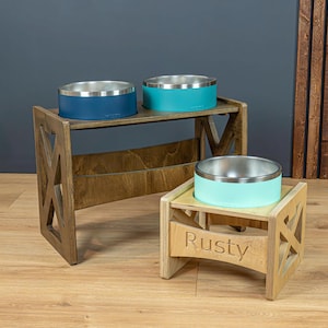 Farmhouse Dog Feeder for Yeti Bowls: Elevated Wood Pet Food Table, Free Engraving