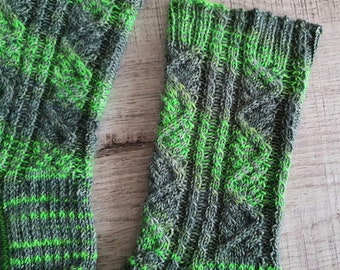 Midsummer Dreams sock knitting pattern