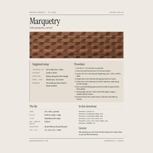 Puede incluir: Una hoja de corte digital para un patr&oacute;n de marqueter&iacute;a de cubos. El documento incluye una muestra visual de la textura de veta de madera marr&oacute;n, una tabla de configuraci&oacute;n sugerida, una lista de procedimientos y especificaciones.
