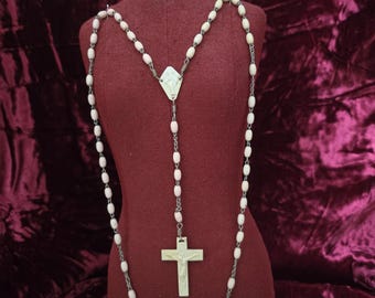 Vintage Collectible Uncommon Pink Rosary