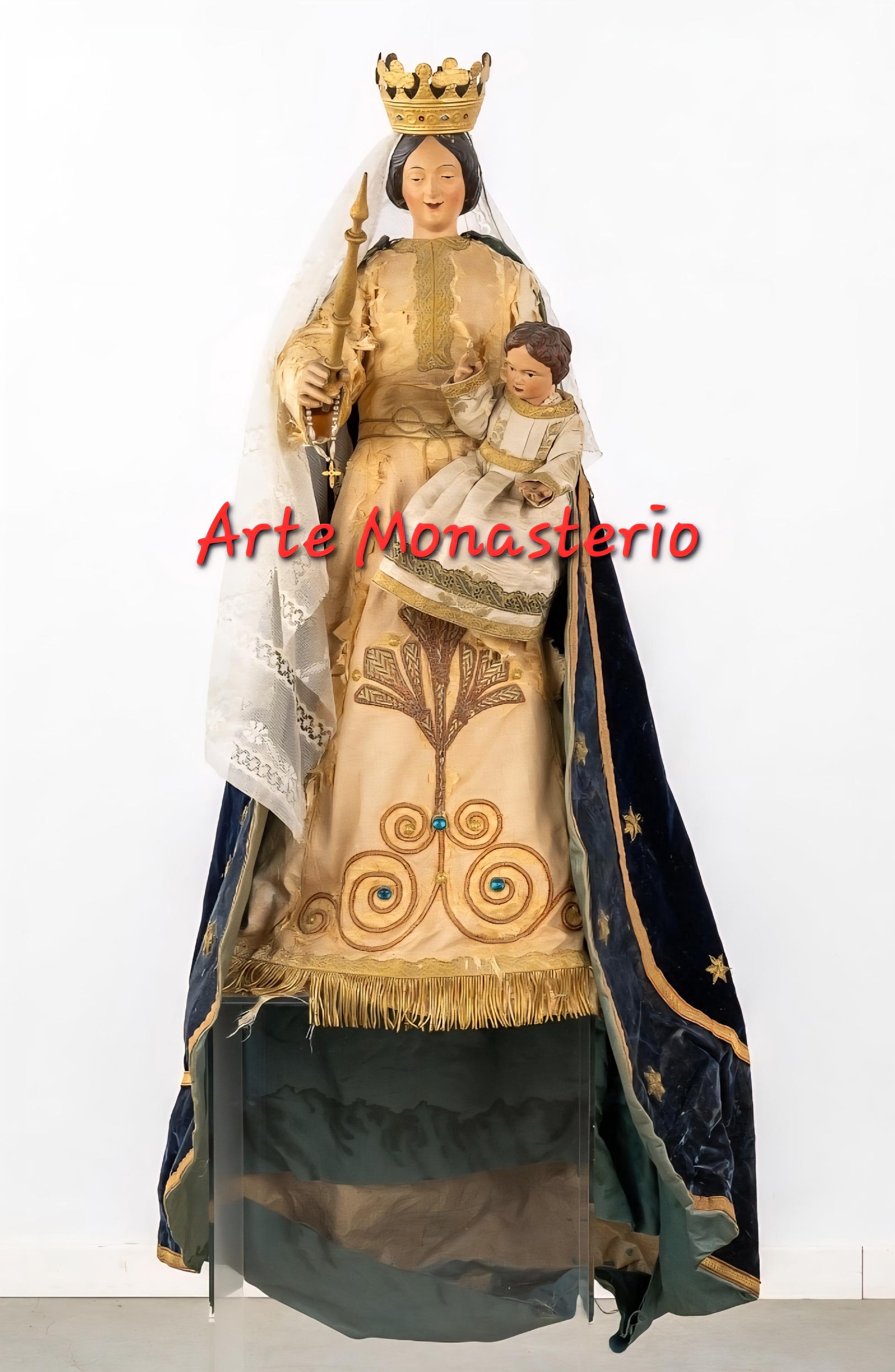 Antique Wooden Flemish Statue of a Smiling Madonna and Child - Etsy