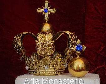 Gold Plated Crown and Orb: Infant Jesus Statue, Santos