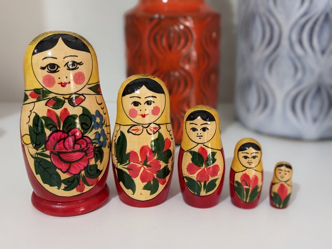 Stackable Matryoshka Dolls / Wooden Babushka Dolls / Nesting Etsy