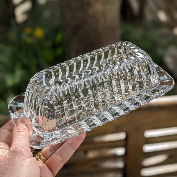 Vintage butter dish / clear glass butter dish with lid / rectangular covered butter dish
