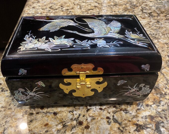 Vintage Wooden and Mother Pearl Jewelry Music Box, Cute Jewelry Box