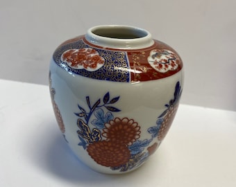 Unique Beautiful antique vase  made in Japan