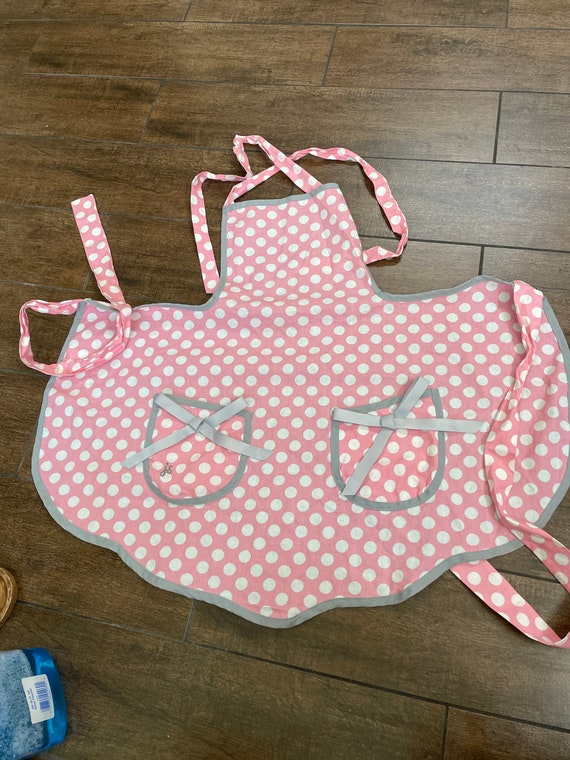 Full pink dots Apron, hostess Apron, Vintage Apron