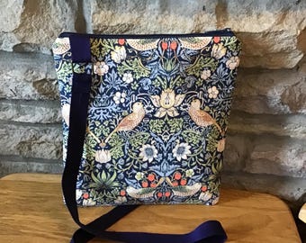 William Morris Strawberry Thief Crossbodybag 10”x 10”app