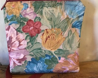 Vintage Crowsons Bandaleire Fabric Crossbodybag 10” x 10” app