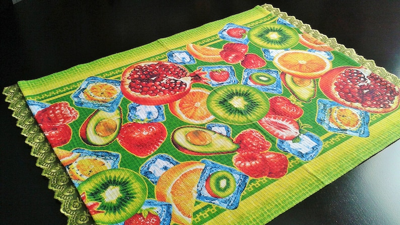 Fruit cotton table runner with green lace