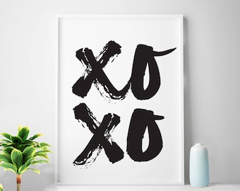XOXO Printable 4x6 5x7 8x10 Hugs and Kisses Instant Download Art Print XOXO Wall Art Love Wall Art Valentine Printable XO Kisses Fashion Art