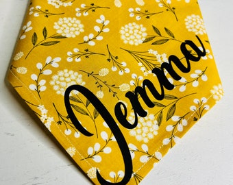 Honeycomb Color Dog Bandana, Floral Pet Bandana, Dog Lover Gift, Girl Dog Bandana, Fall Dog Scarf, Boho