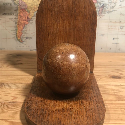 Victorian shops Oak Bookends