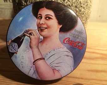 Vintage French COCA-COLA Candy Tin