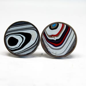 Fordite Cufflinks - 20mm Round x 2mm Thick - Silver Coated Titanium     (210)